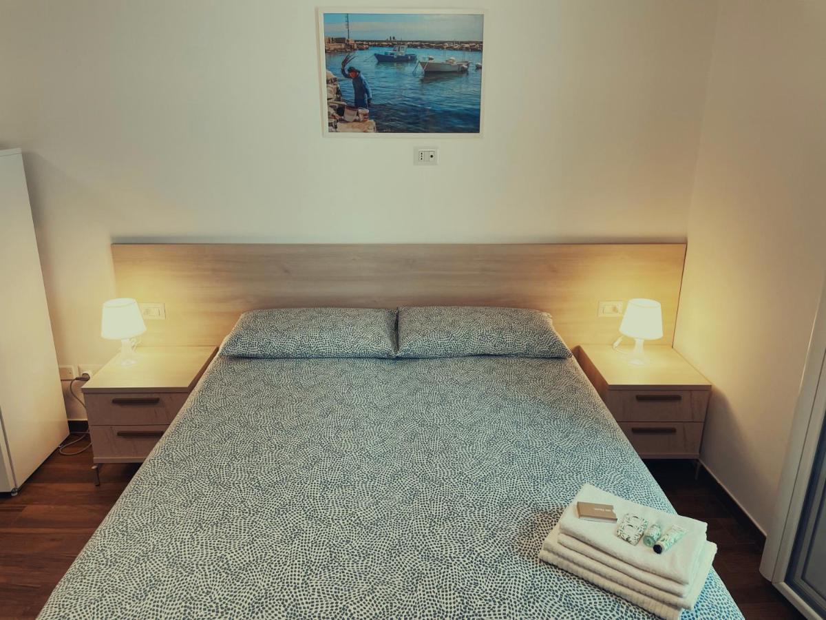 Nonna Vittoria Apartments Мола-ди-Бари Экстерьер фото