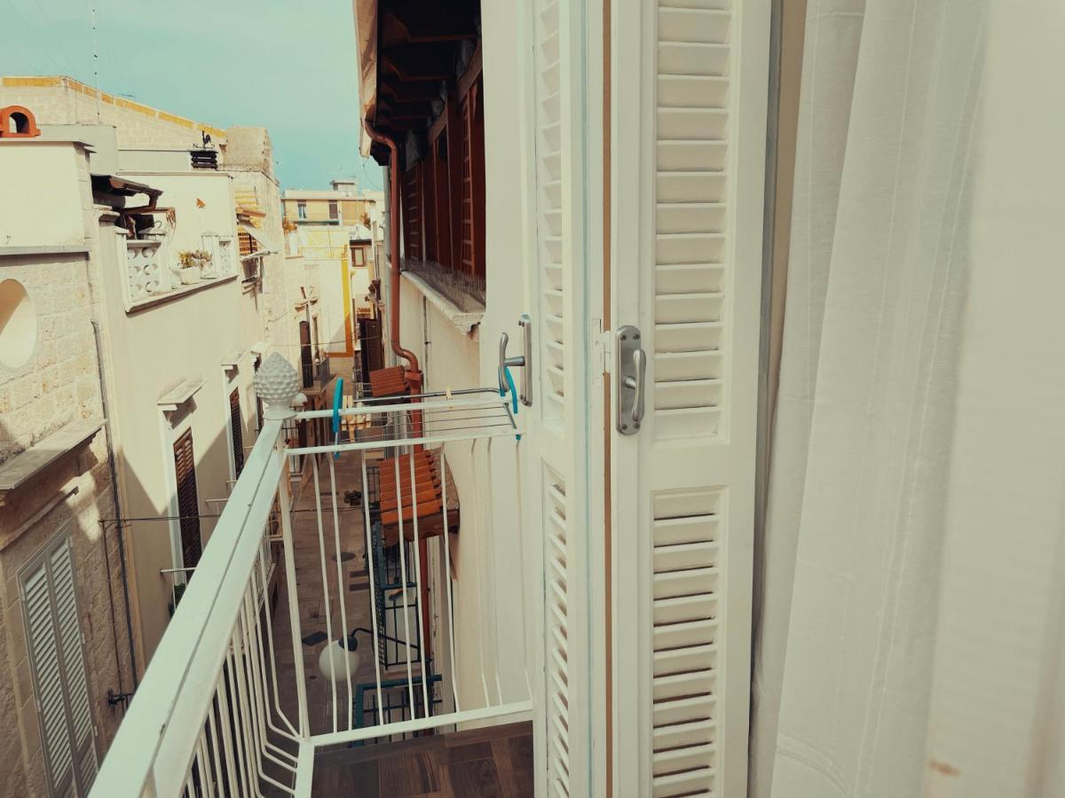 Nonna Vittoria Apartments Мола-ди-Бари Экстерьер фото