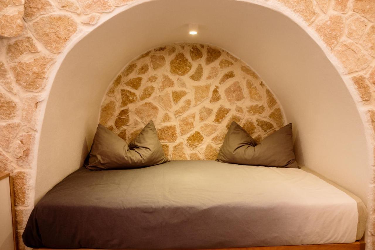 Nonna Vittoria Apartments Мола-ди-Бари Экстерьер фото