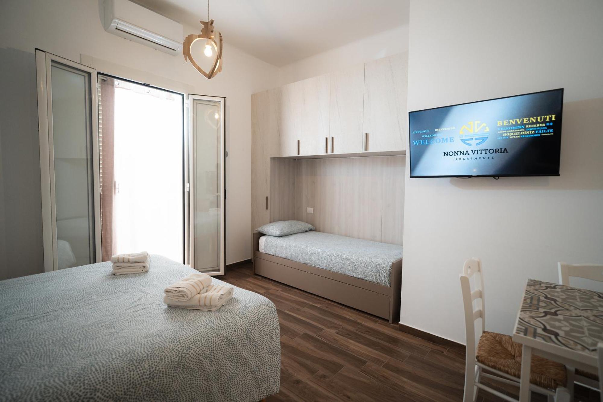 Nonna Vittoria Apartments Мола-ди-Бари Экстерьер фото