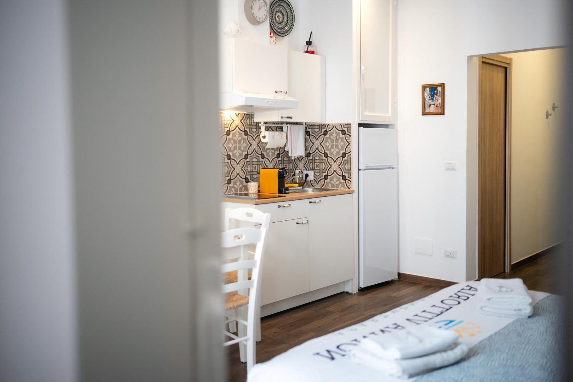 Nonna Vittoria Apartments Мола-ди-Бари Экстерьер фото